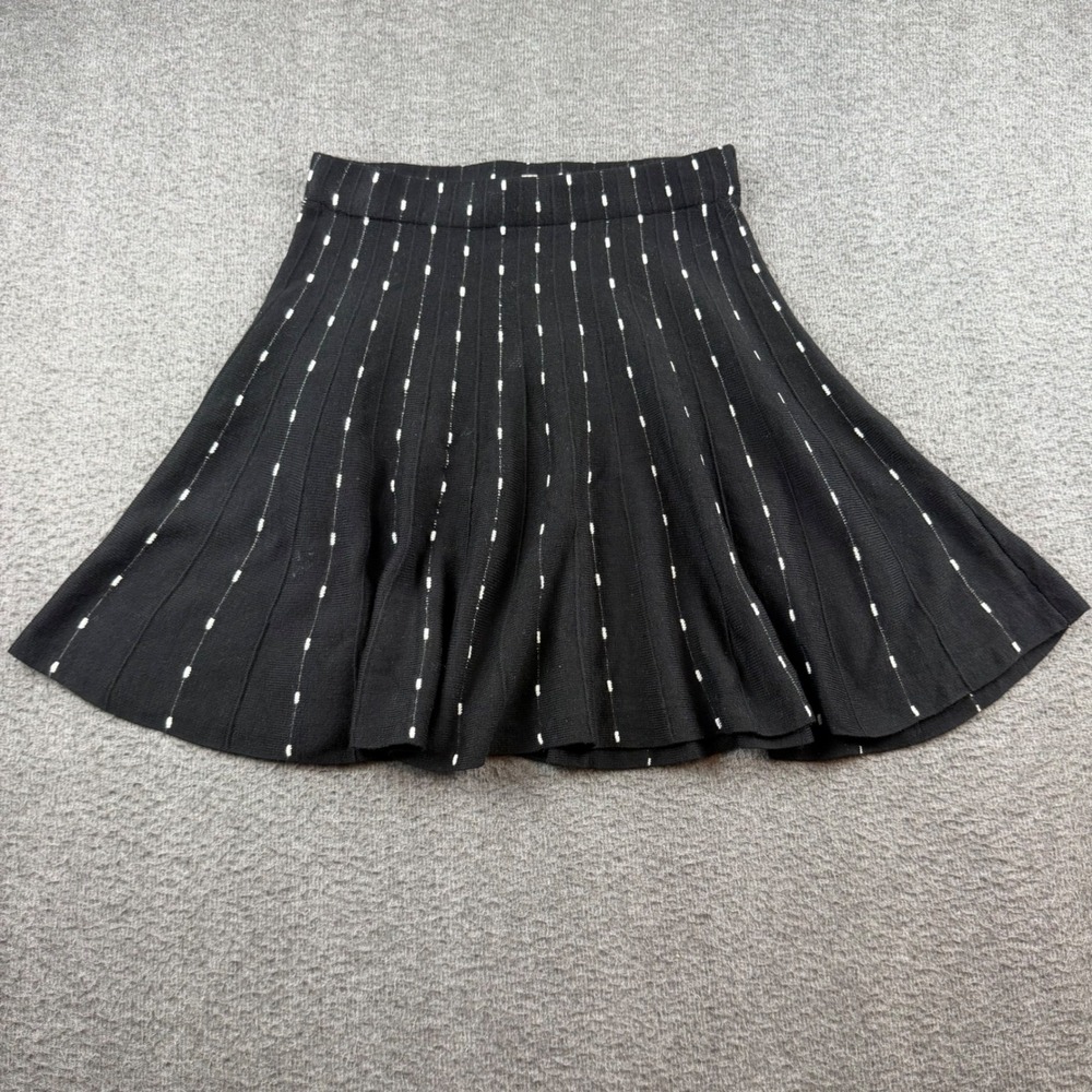 Candie's Skater Skirt Women's XS Black Pinstripe Knit‎ Flared Mini Skirt
